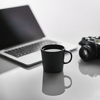 把“黑料爆料”当八卦看，可能会付出代价：信息污染不是吓唬你愿你永远用不到这条经验。